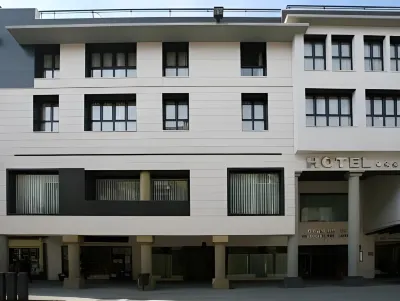 Gran Hotel Ciudad de Barbastro Hotels in 