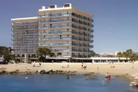 多內爾海灘黃金酒店