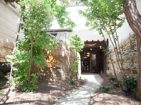 Wine and Oyadol Chitose