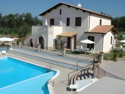 ボルゴ ヴァルマリーナ