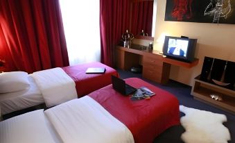 Duroy Hotel