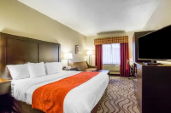 Comfort Inn & Suites