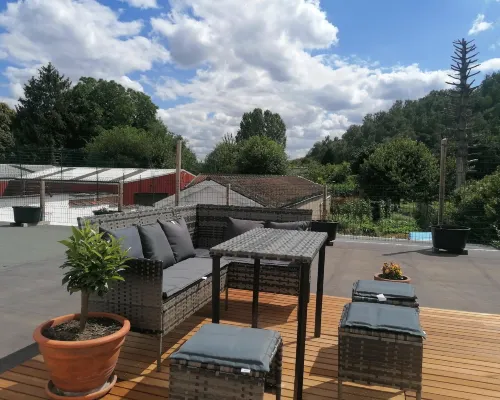 La Maison Heureuse Hotels near Charleroi Ouest