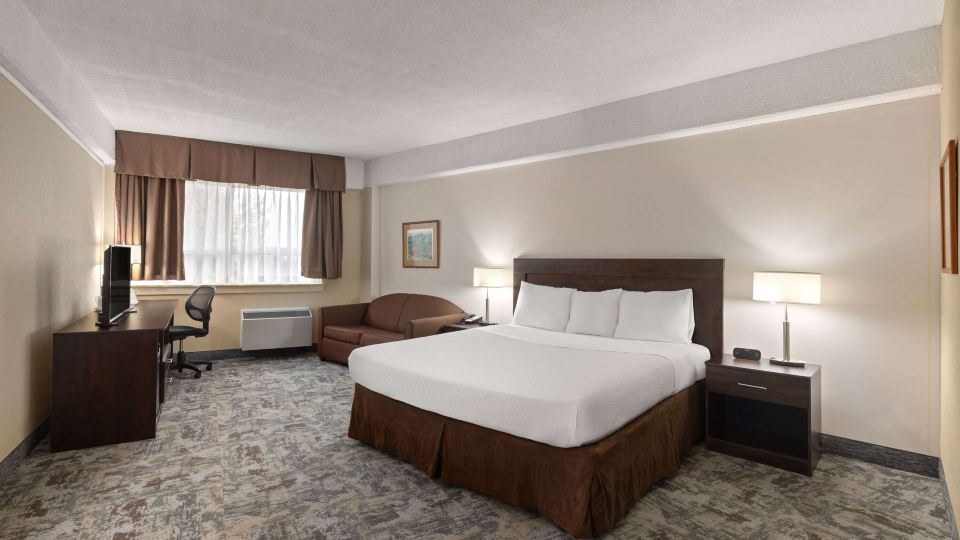 Travelodge by Wyndham Thunder Bay