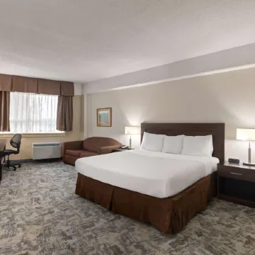 Travelodge by Wyndham Thunder Bay