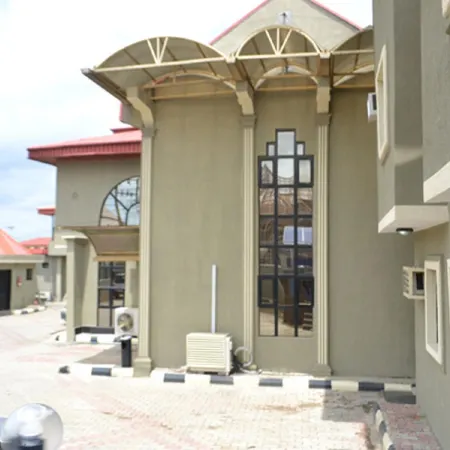 Owee Exclusive Hotel