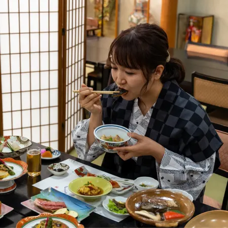 Hatsuneso Shinkan