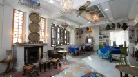 Arabianart Hotel & Gallery Hotels in Kamogawa