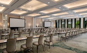 The Ritz-Carlton Dallas, Las Colinas