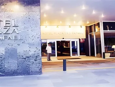 聖拉斐爾廣場飯店 5ª Avenida Center附近的飯店