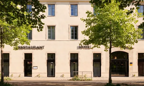 Square Lodge Hotel la Roche Sur Yon - Handwritten Collection