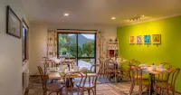 Wanaka Springs Lodge Hotels in Albert Town