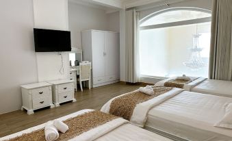 Le Petit Paris Hotel 이미지