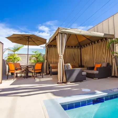Palihouse West Hollywood at Beverly Hills Отели рядом с достопримечательностью «Фэрфакс»