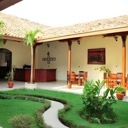 El Almirante