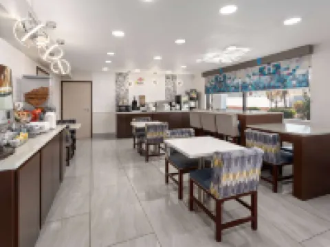 Super 8 by Wyndham Prattville Montgomery Hoteles en Prattville