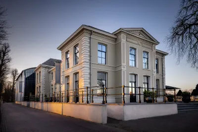 Pillows Luxury Boutique Hotel Aan de IJssel Hotels near Geert Groote Huis