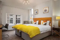 Elephant and Castle Hotels in Durkar