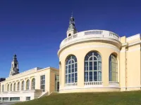Hôtel Mercure Pau Palais des Sports Các khách sạn ở Morlaas