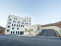 Yangpyeong Premium Hotel Latte Отели рядом с достопримечательностью «Галерея «Сонаги»»