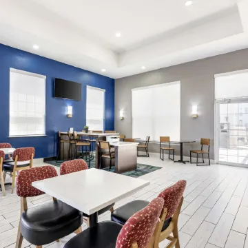 Best Western Lubbock West Inn  Suites