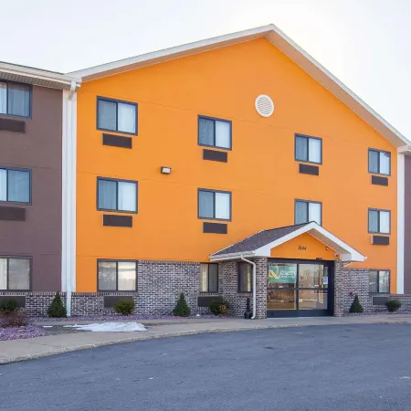 Quality Inn & Suites Hammond Near I-8090