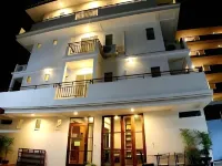 Sunshine Hostel