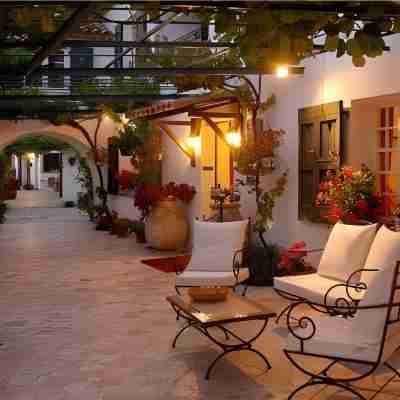 Hôtel le Hameau Hotel Exterior
