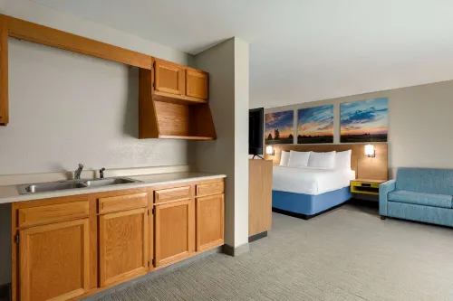 Days Inn by Wyndham Hillsboro