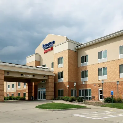 Fairfield Inn & Suites des Moines Airport Hotels near Des Moines International Airport