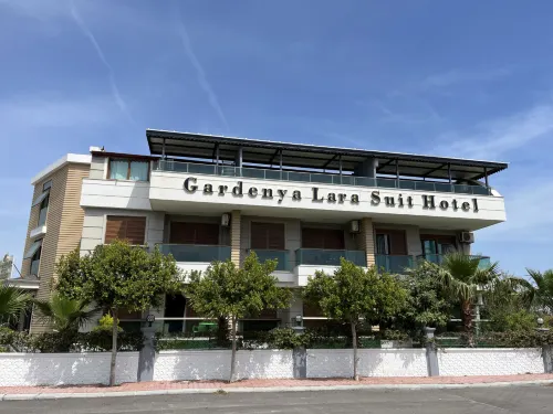Gardenya Lara Suit Hotel