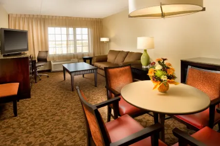 DoubleTree by Hilton Dulles Airport - Sterling
