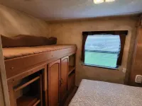 Riverfront Camper, Loads of Amenities, Near Smoke Hole, Seneca Rocks Hotels in Grant County