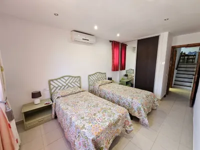 LA MANGA CLUB 2 BEDROOM VILLA IN LOS ALTOS 1 WITH WONDERFUL VIEWS Các khách sạn ở 