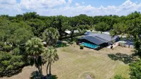 4 Bd w 3 King 4Ba 1.2acres htd salt pool private!