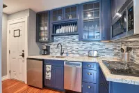 Experience historic Newberg at Yamhill Flats: Suite 2