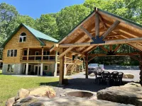 Family Friendly Waterfront Log Cabin on on the Wild & Scenic Clarion River