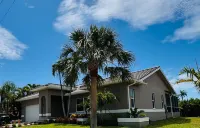 Tropical Vacation Home Marco Island Florida - Close to Beaches-Pet Friendly-POOL - breakfast