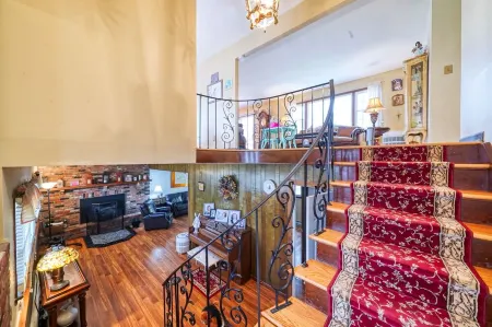 Charming Home in Cold Spring -18 mil or 30 mins drive to West Point Отели в г. Филипстаун