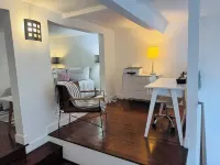 Luxury cozy loft near UCLA , Beverly Hills, Santa Monica ,LAX 30+days stay only Hotels in Westwood