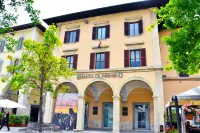 - Piazza Arnolfo 1932-