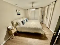 Siesta Beach Getaway - Minutes to Beach, Shops, Dining Hotels near Beneva Marketplace