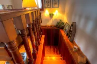 La Petit Maison, is a waterfront two-story cottage near Kemah,TX