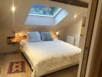 Contemporary mountain-style l'Isardère apartment Hotels near Camping Le Vignemale
