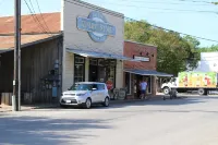Blue River Condo  on the Comal