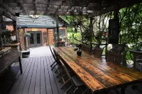 Scottland Yard's Queen's Quarter's 쉰다진 홀로 주립산림공원 주변 호텔