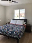 Fully Renovated Peek-A-Boo Bayview Duplex-10 minuets from Downtown Traverse City