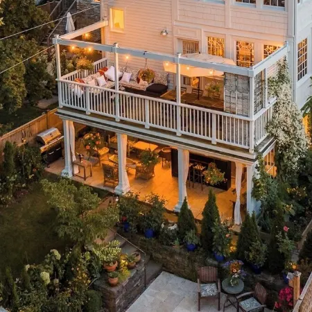 Luxury Spa Retreat with Sauna, Hot Tub & Swimming Pool in the Heart of Hudson