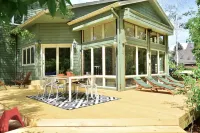 Spacious Designer Home in Boulder Perfect for Families and Groups