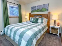 Hidden Pine Cottage - Sleeps 10 -  Perfect Mountain Cottage!